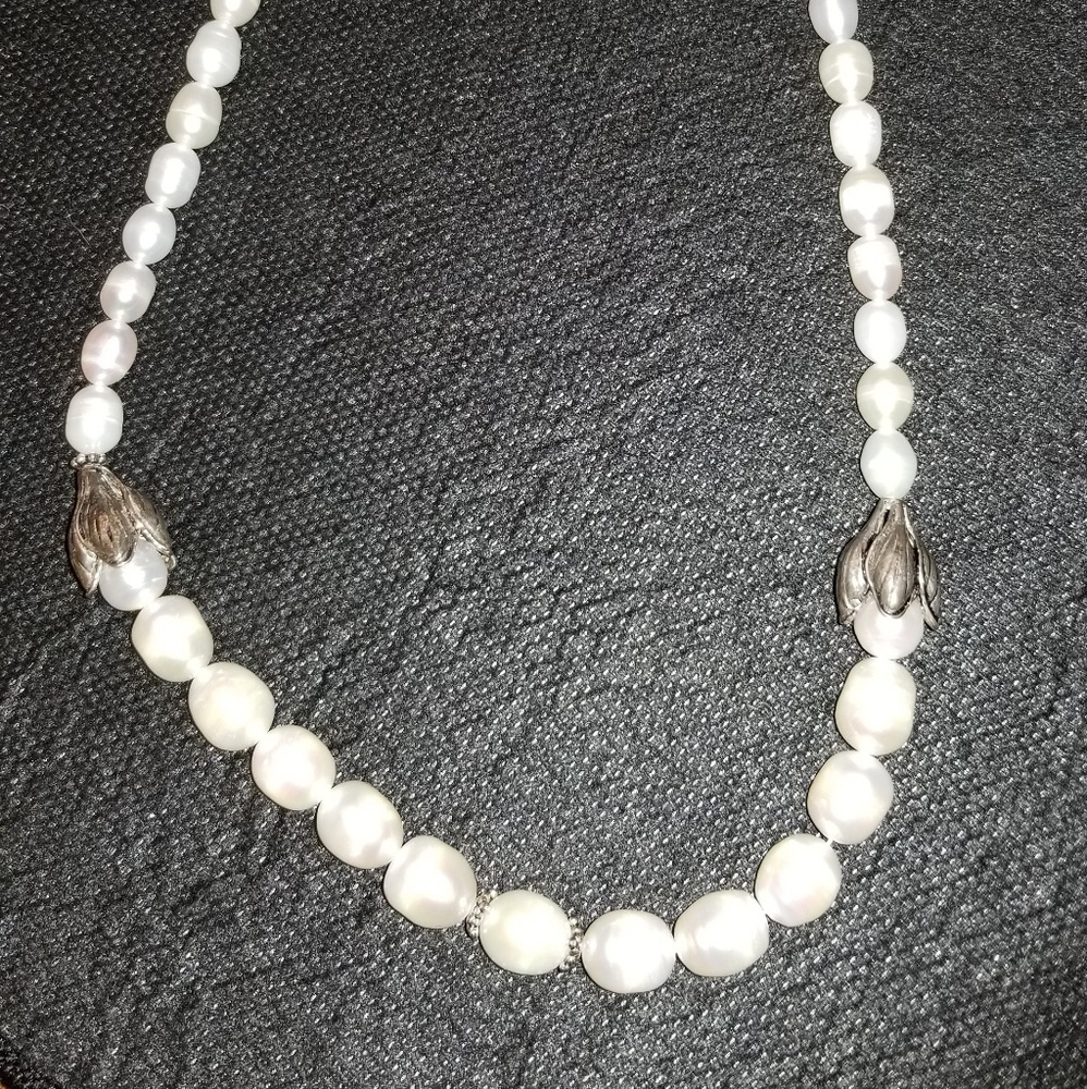 White Pearl Necklace